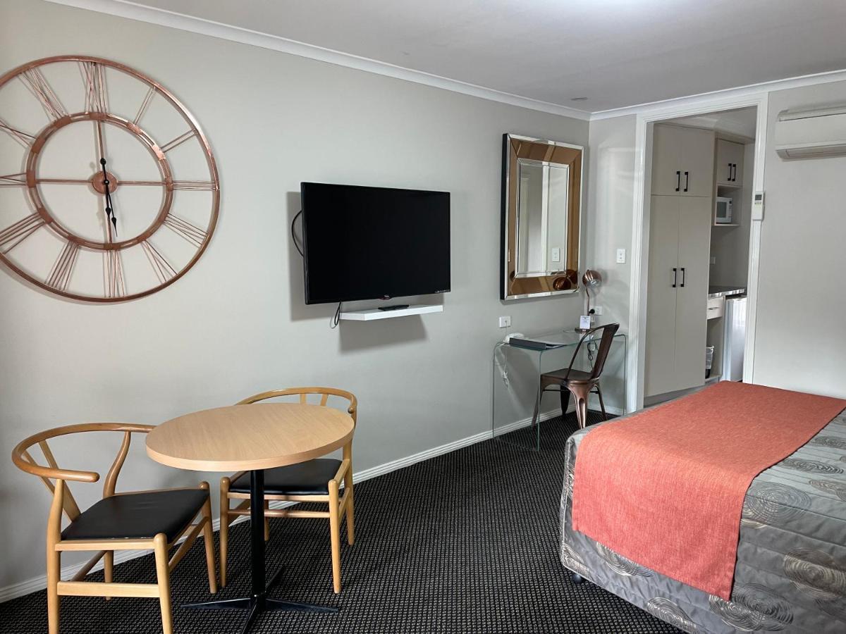 Cattlemans Country Motor Inn & Serviced Apartments Dubbo Buitenkant foto