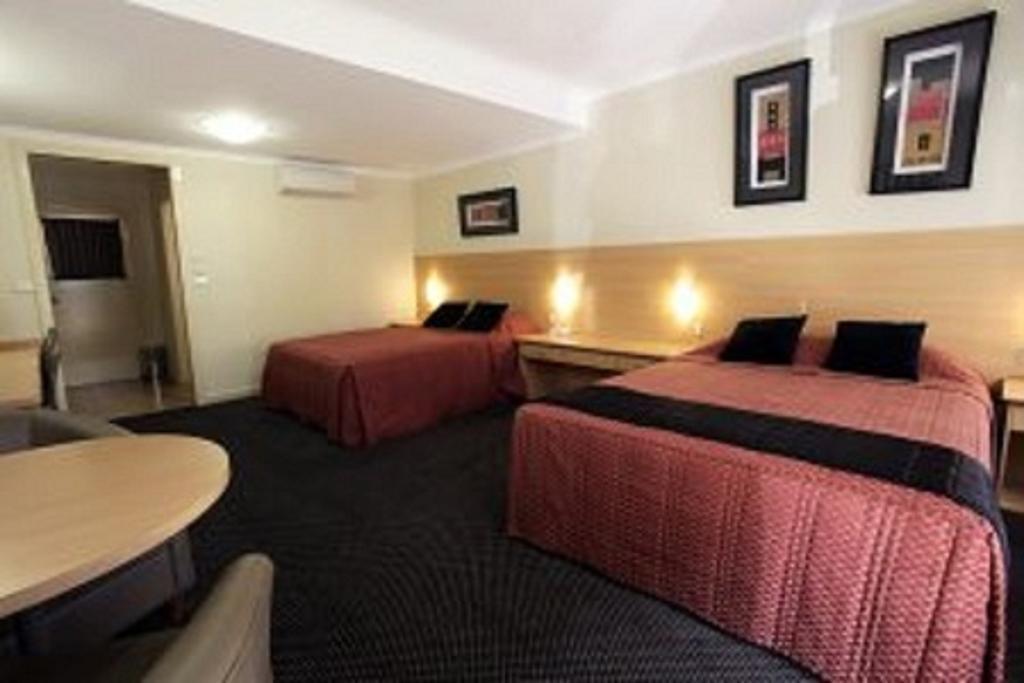 Cattlemans Country Motor Inn & Serviced Apartments Dubbo Kamer foto