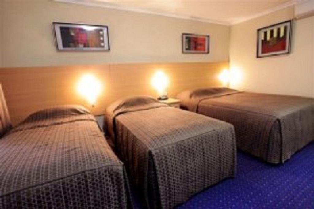 Cattlemans Country Motor Inn & Serviced Apartments Dubbo Buitenkant foto