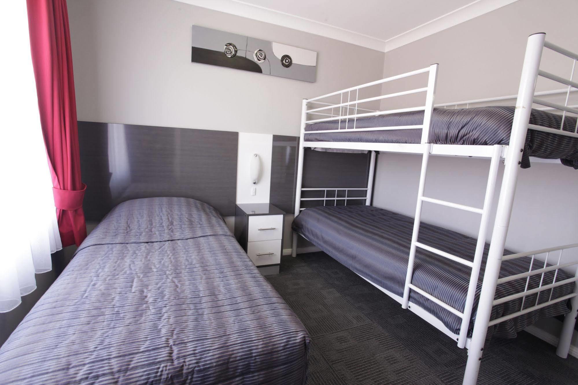 Cattlemans Country Motor Inn & Serviced Apartments Dubbo Buitenkant foto